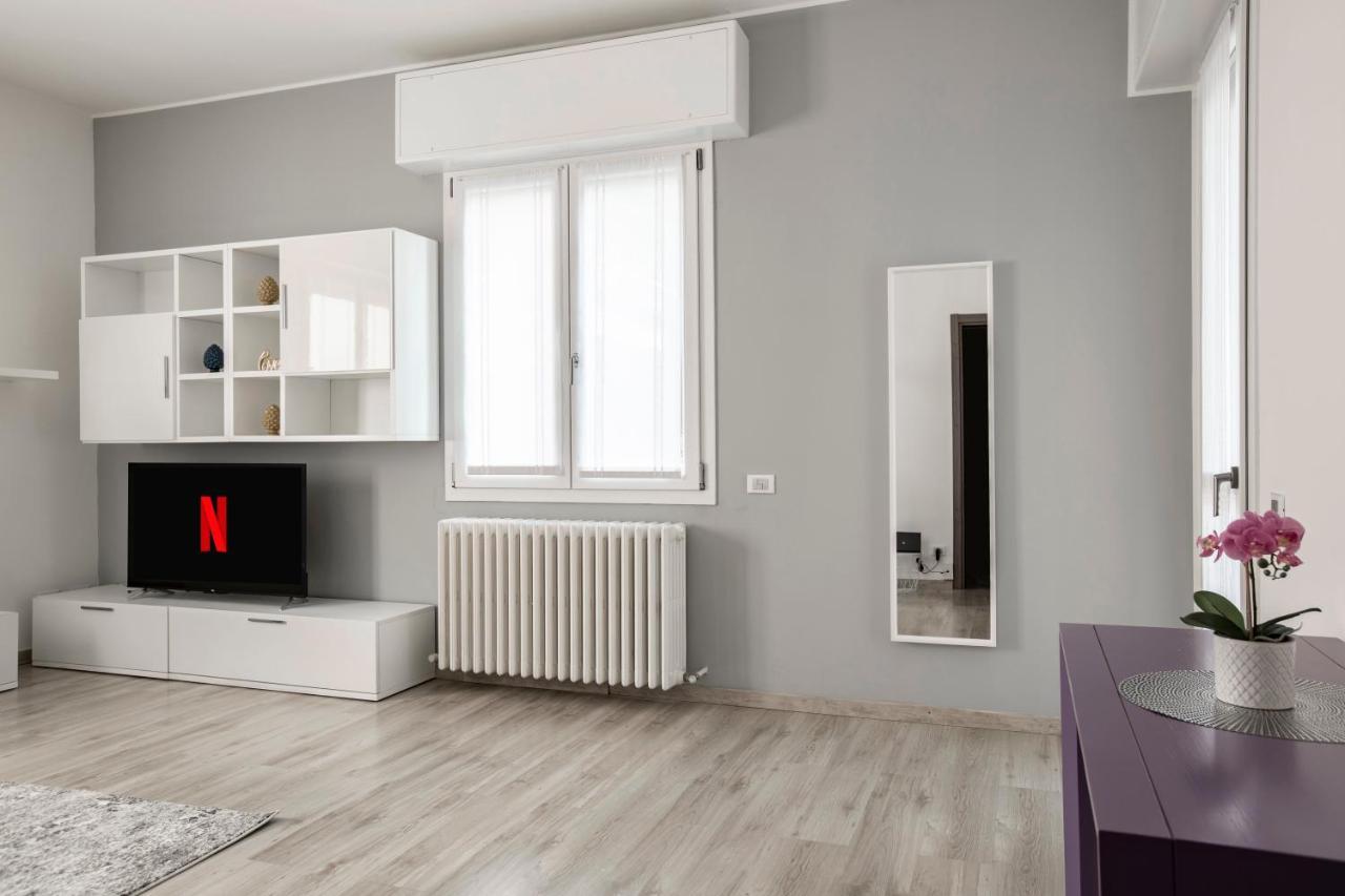 Moderno Spazioso E A 2 Passi Dal Appartement Longone al Segrino